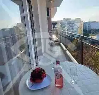 Снимка 4 — Двустаен апартамент в Бургас, к.к. Слънчев бряг