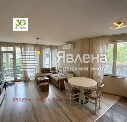 Photo 2 — 3-bedroom apartment in Sv.Sv. Konstantin I Elena