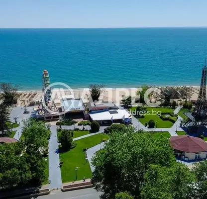 Снимка 3 — Многостаен апартамент в к.к. Златни пясъци