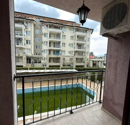Снимка 3 — Едностаен апартамент в Бургас, Несебър