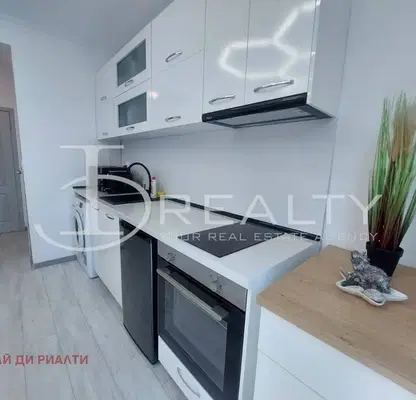 Снимка 4 — Двустаен апартамент в Бургас, Несебър