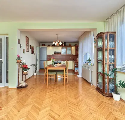 Photo 2 — 3-bedroom apartment in Oblast Burgas, Nesebyr