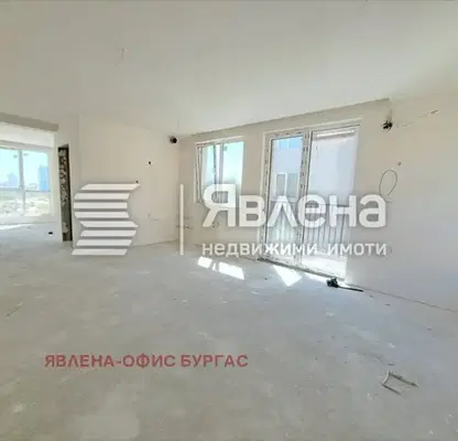 Снимка 4 — Многостаен апартамент в Бургас, Несебър
