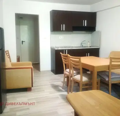 Снимка 2 — Едностаен апартамент в Бургас, Несебър