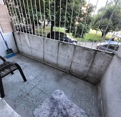 Снимка 5 — Тристаен апартамент в Пазарджик, Запад