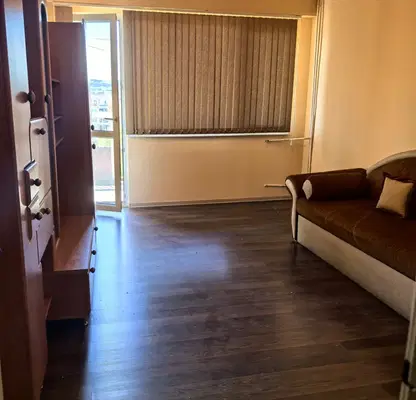 Photo 2 — 3-bedroom apartment in Pernik, Teva