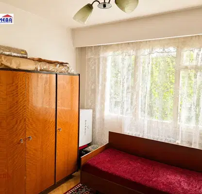 Снимка 4 — Двустаен апартамент в Плевен, Сторгозия