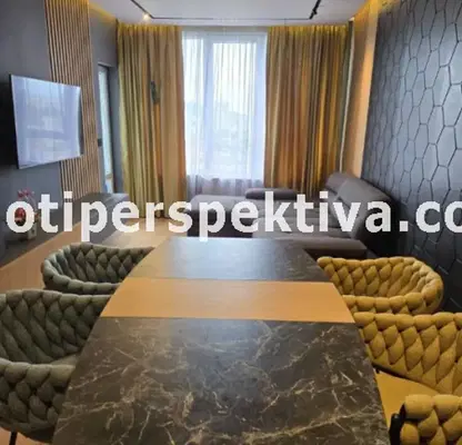 Снимка 3 — Тристаен апартамент в Център, Съдийски с тераса