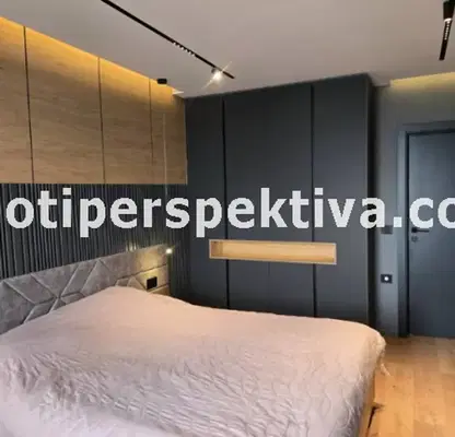 Снимка 4 — Тристаен апартамент в Център, Съдийски с тераса