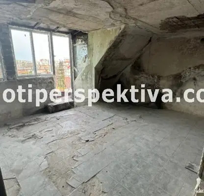Photo 2 — 5-bedroom apartment in Plovdiv, Centyr