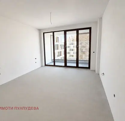 Снимка 4 — Тристаен апартамент в кв. Христо Смирненски с две тераси