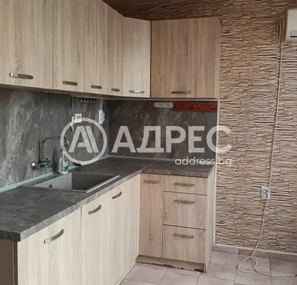 Снимка 2 — Двустаен апартамент в Пловдив, Каменица 2