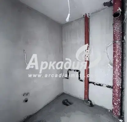 Снимка 5 — Двустаен апартамент в Кършияка с тераса, Пловдив