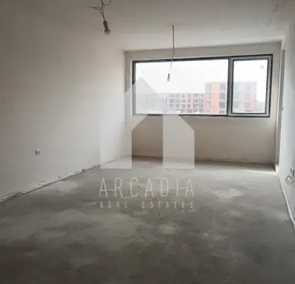 Снимка 2 — Двустаен апартамент в Кършияка с тераса и асансьор