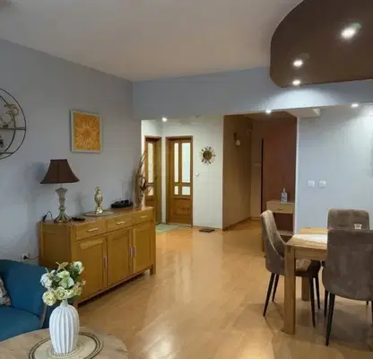 Снимка 3 — Тристаен апартамент с 2 спални в Кършияка, Пловдив