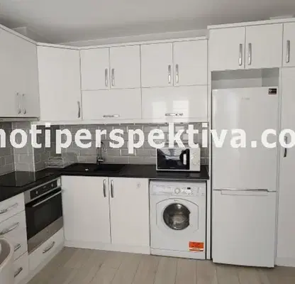 Снимка 2 — Двустаен апартамент с тераса в Кючук Париж, Пловдив