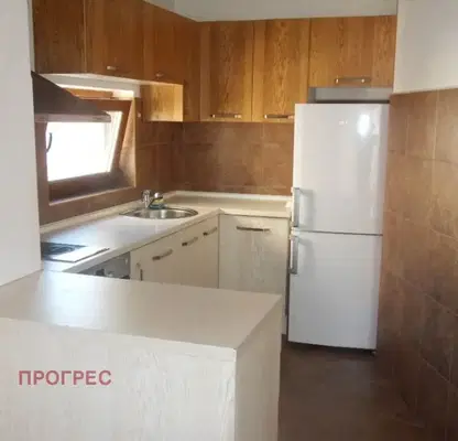 Снимка 5 — Тристаен апартамент с две тераси в Кючук Париж, Пловдив