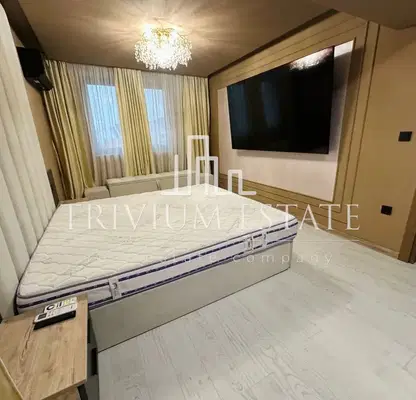 Снимка 3 — Тристаен мезонет 135 кв.м в Мараша с три тераси