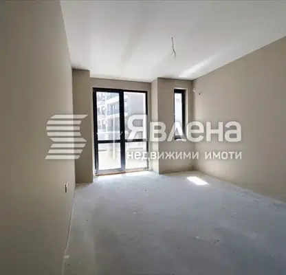 Снимка 3 — Тристаен апартамент в Пловдив, Мараша