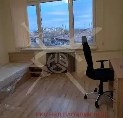 Снимка 4 — Тристаен апартамент в Мараша, Пловдив с площ 100 кв.м.