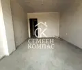 Снимка 5 — Двустаен апартамент с двор в Остромила, Пловдив
