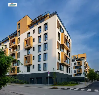 Снимка 2 — Четиристаен апартамент с тераса в кв. Отдих и култура, Пловдив