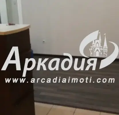 Снимка 2 — Тристаен апартамент с две тераси в Тракия, Пловдив