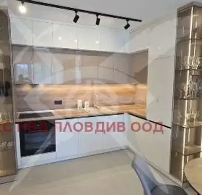 Снимка 3 — Двустаен апартамент с тераса в Тракия, Пловдив