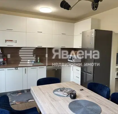 Снимка 3 — Тристаен апартамент в Пловдив, Южен