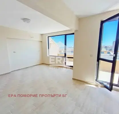 Снимка 2 — Едностаен апартамент в Бургас, Поморие