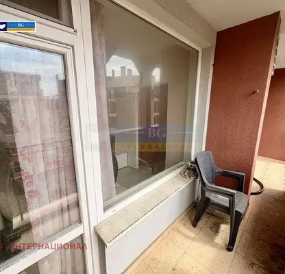 Снимка 5 — Двустаен апартамент в Бургас, Поморие