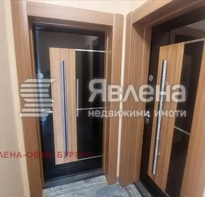 Снимка 2 — Двустаен апартамент в Бургас, Поморие