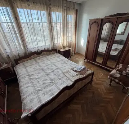 Снимка 2 — Многостаен апартамент в Бургас, Поморие