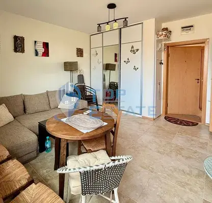 Снимка 3 — Едностаен апартамент в Бургас, Приморско