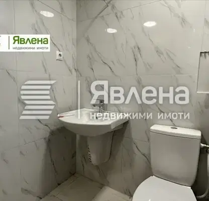 Снимка 3 — Тристаен апартамент в Бургас, Приморско