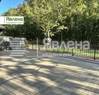 Снимка 5 — Тристаен апартамент в Бургас, Приморско
