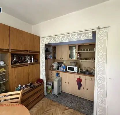 Photo 2 — 3-bedroom apartment in Raz, Tsentar