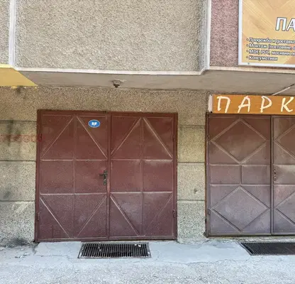 Снимка 3 — Тристаен апартамент в Раз, Възраждане