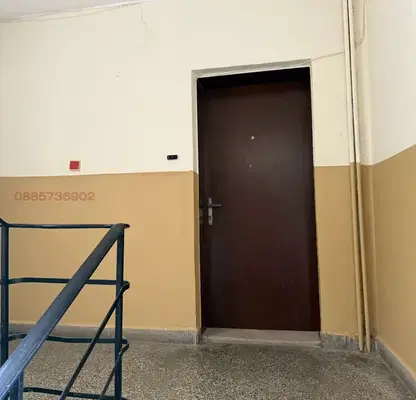 Снимка 4 — Тристаен апартамент в Раз, Възраждане