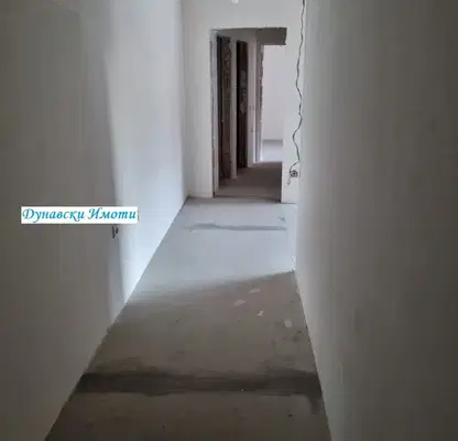 Снимка 3 — Тристаен апартамент в Русе, Център