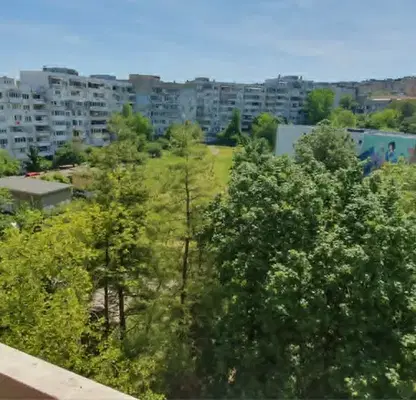 Снимка 4 — Тристаен апартамент в Русе, Дружба 3