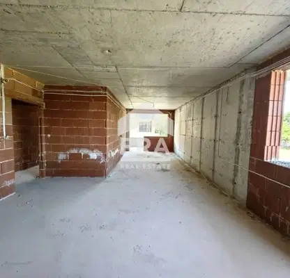 Снимка 4 — Тристаен апартамент в Русе, Родина 2