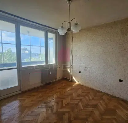 Снимка 4 — Тристаен апартамент в Русе, Възраждане