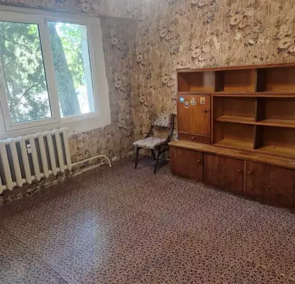 Снимка 3 — Тристаен апартамент в Русе, Възраждане