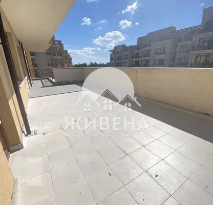 Снимка 3 — Тристаен апартамент в Добрич, с. Топола
