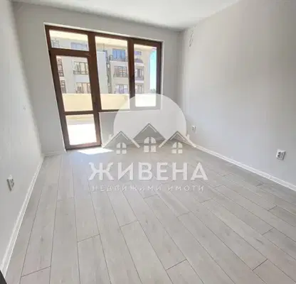 Снимка 4 — Тристаен апартамент в Добрич, с. Топола