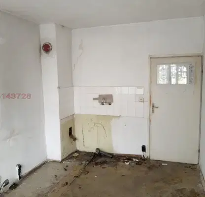 Photo 4 — 3-bedroom apartment in област София, Samokov