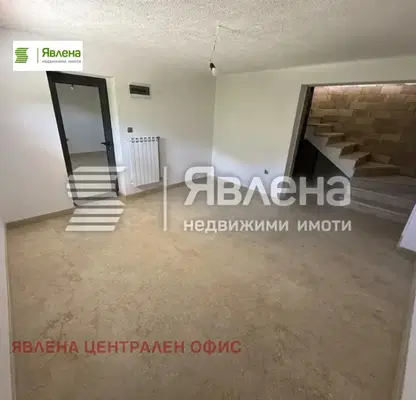 Снимка 4 — Многостаен апартамент в Благоевград, Сандански