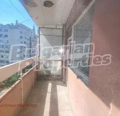 Снимка 4 — Двустаен апартамент в Шумен, 5-ти полк