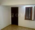 Снимка 2 — Двустаен апартамент в Шумен, Център